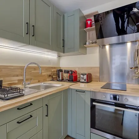 Le Refuge Des Lacs Mont-blanc View - Happy